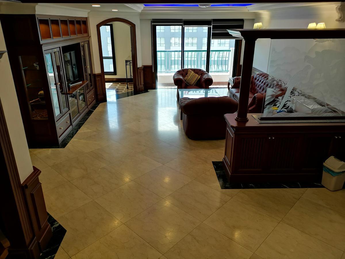 Aparthotel Marina Court Luxury Penthouse à Kota Kinabalu Extérieur photo
