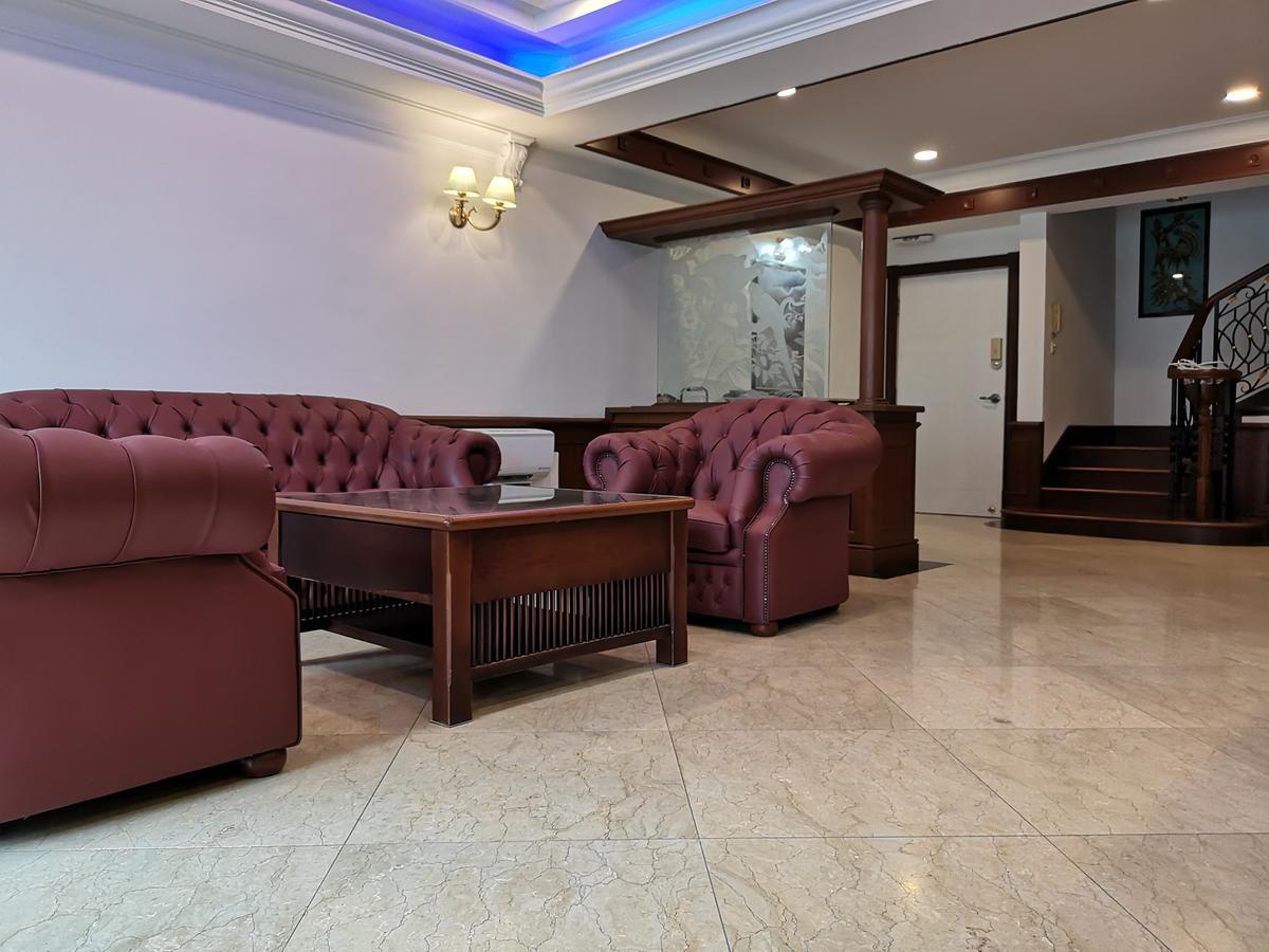 Aparthotel Marina Court Luxury Penthouse à Kota Kinabalu Extérieur photo